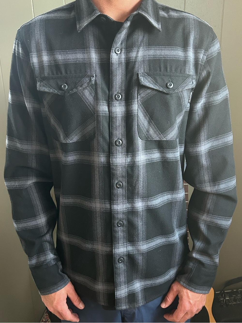 Dakine Men’s Plaid Button Up
